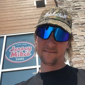 Meet your Posher, Mike